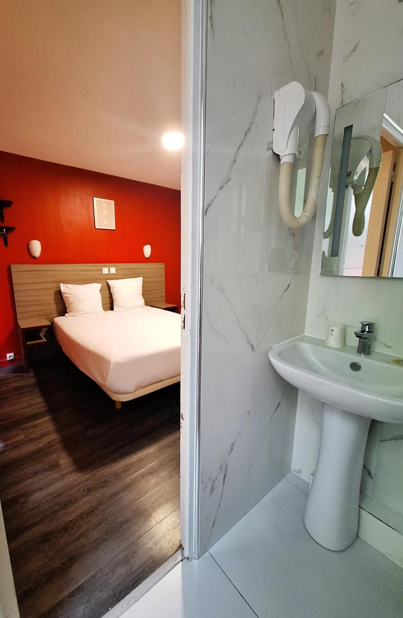 Hipotel Gambetta République Hotel Parigi