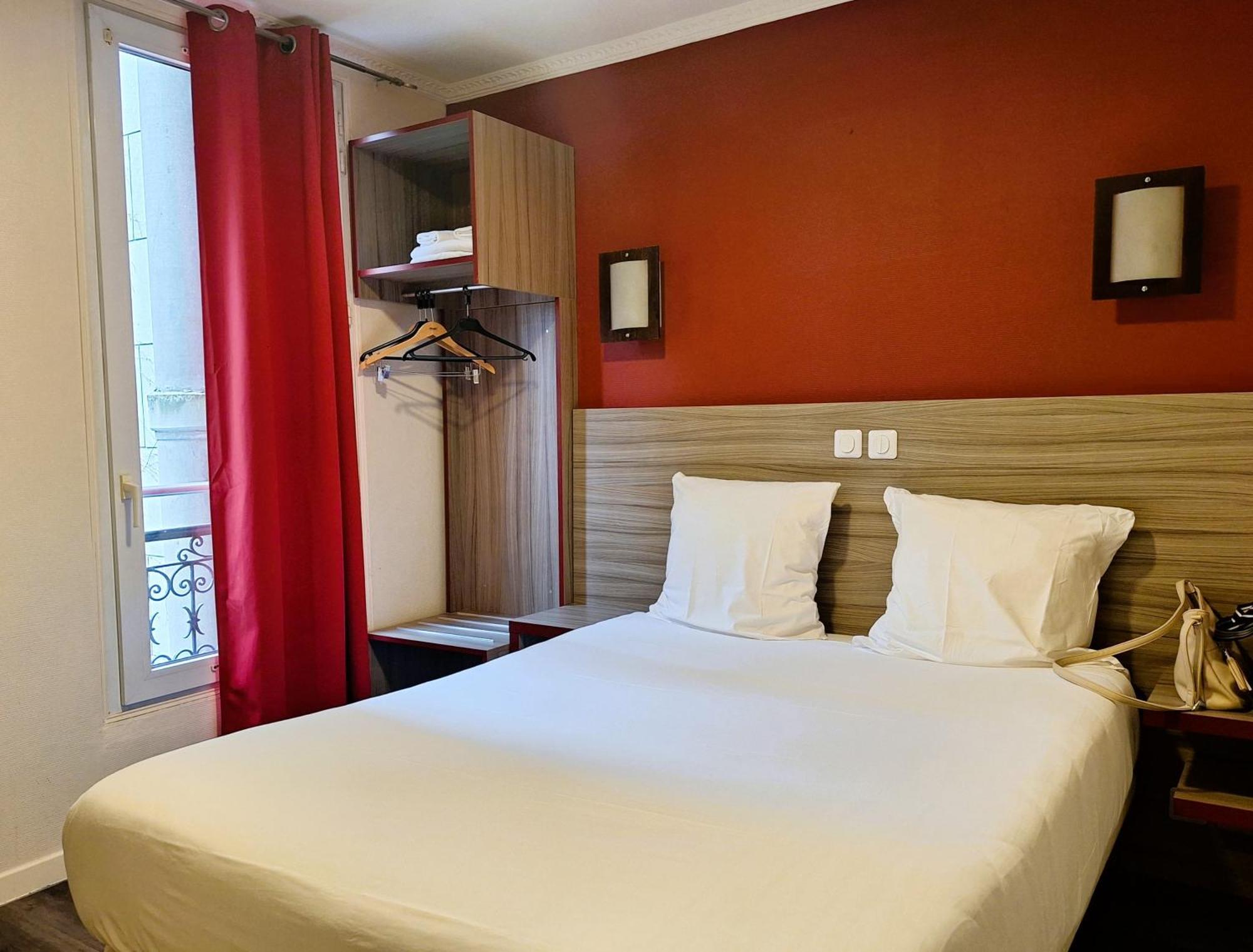 Hotel Hipotel Gambetta République 2*