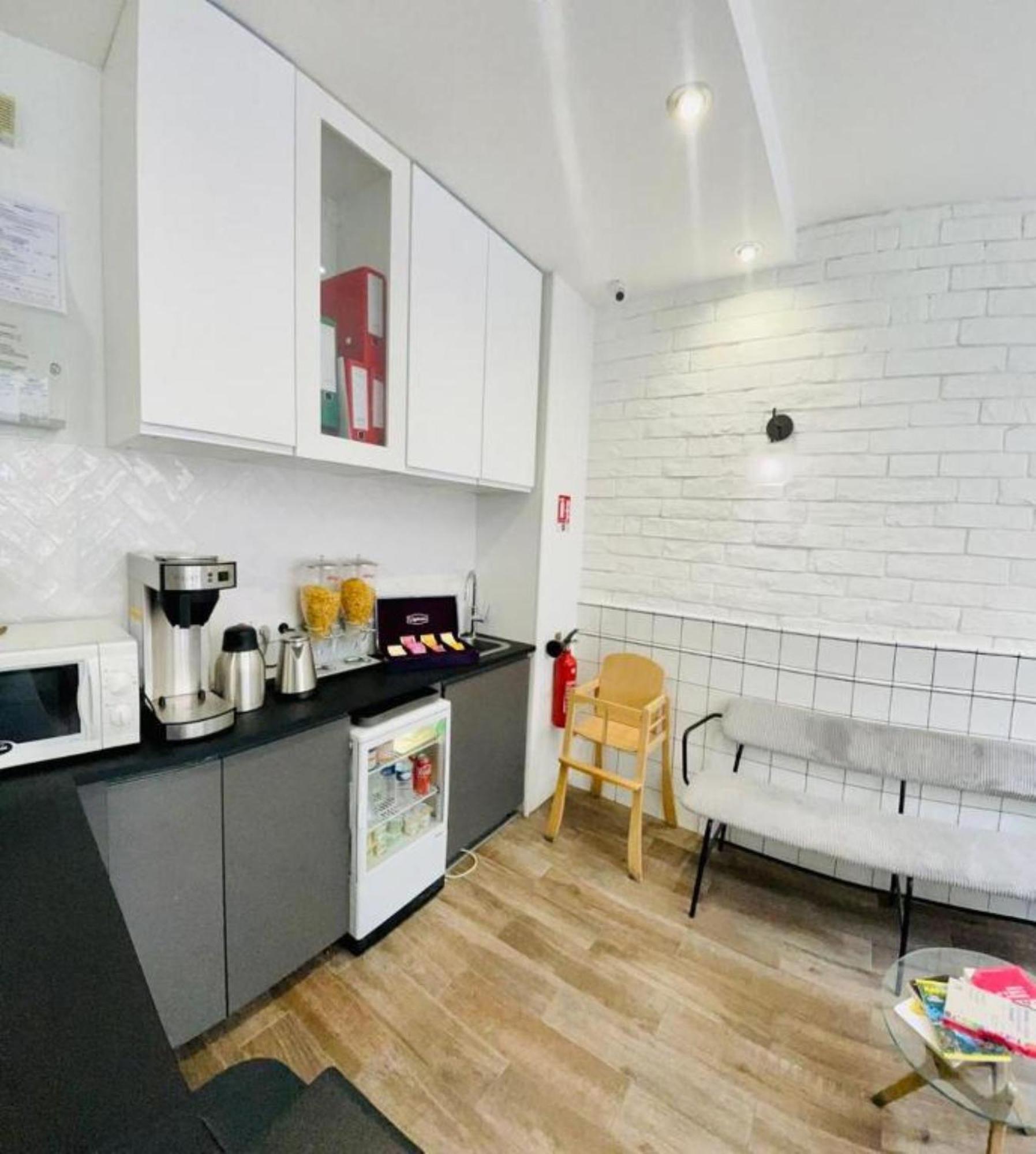 Hipotel Gambetta République Hotel